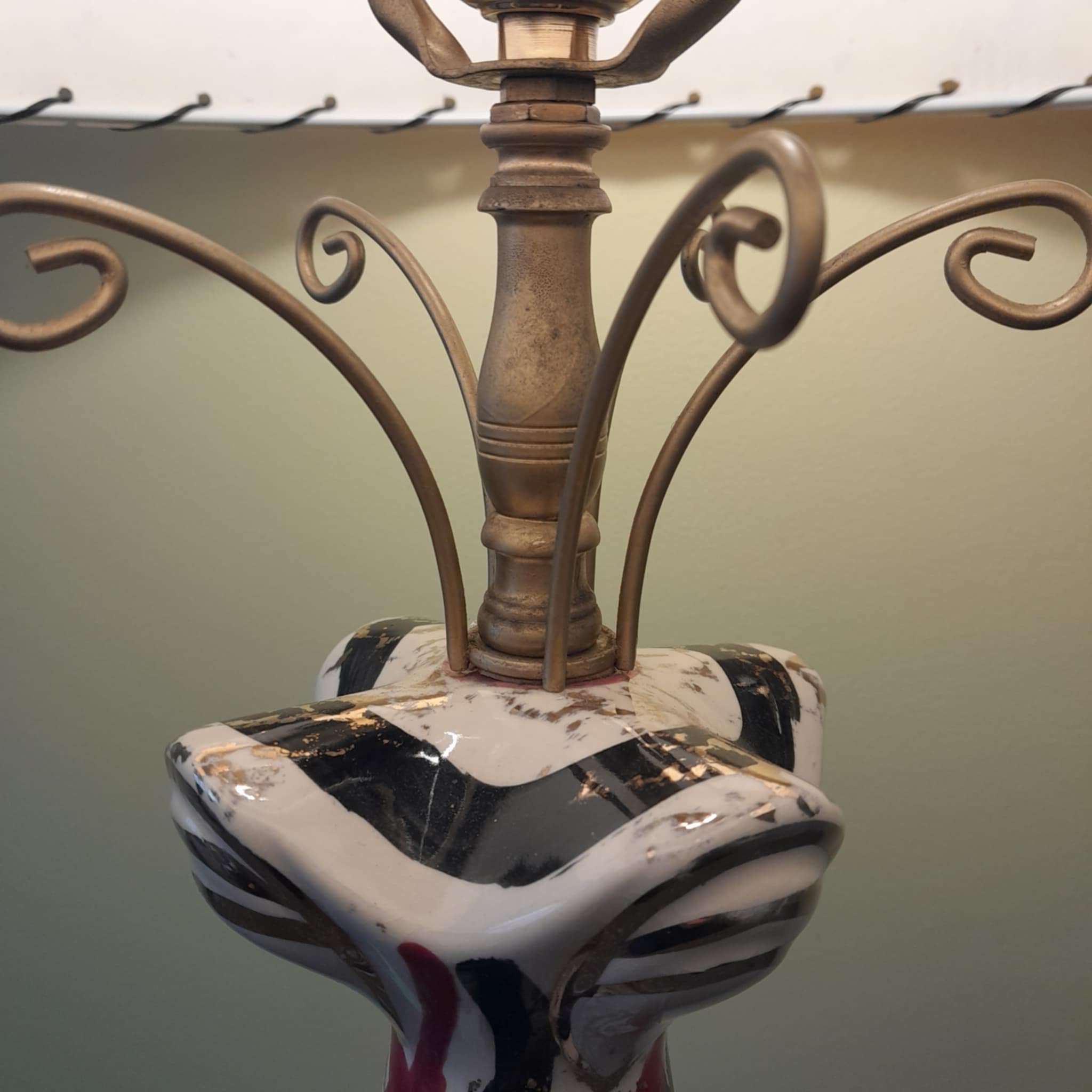 1950's Vintage American Lamp With Retrashade Fibreglass Shade - Image 4