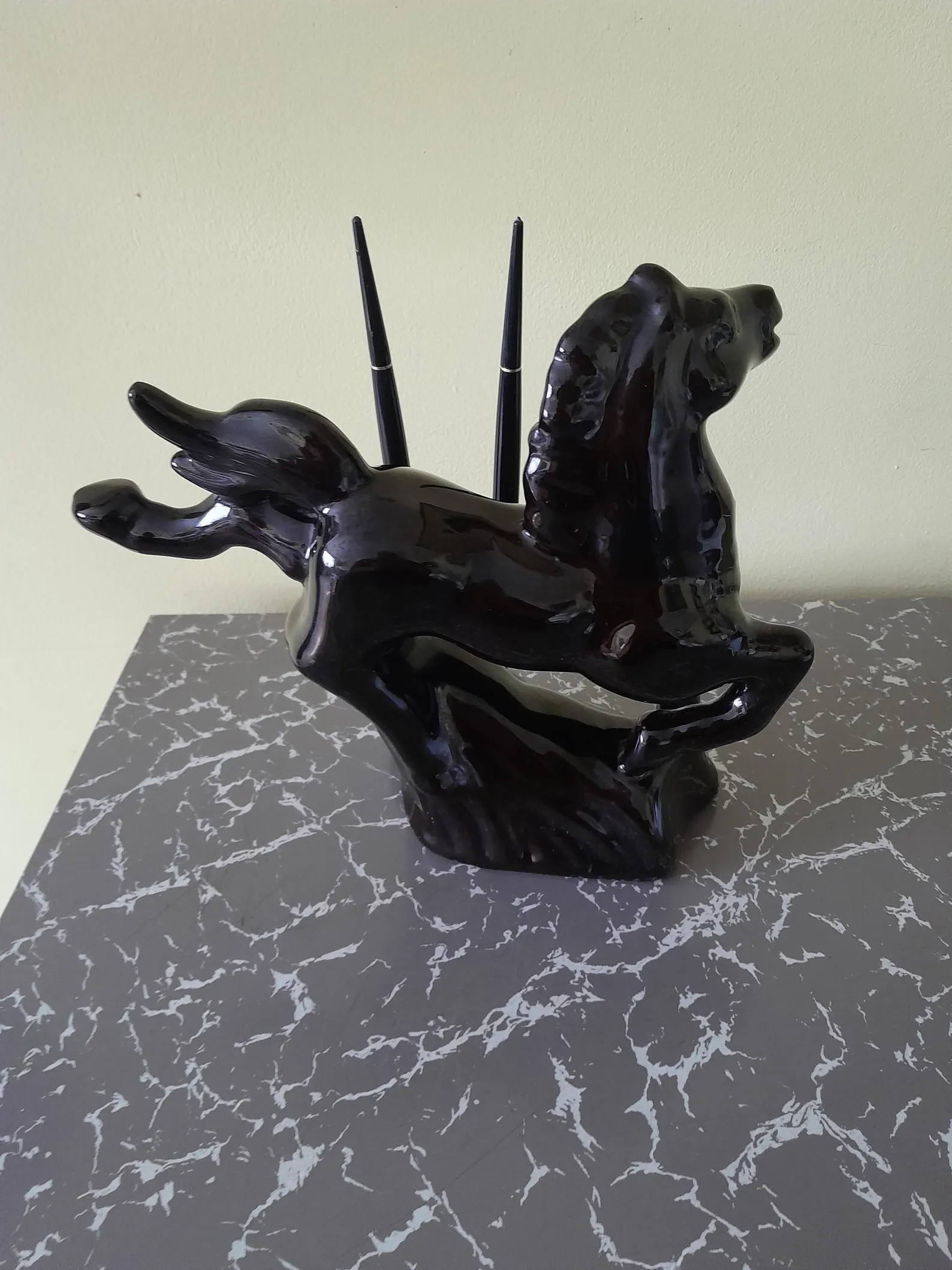 Mid Century Ceramic Horse Desk Pen Holder - Image 3