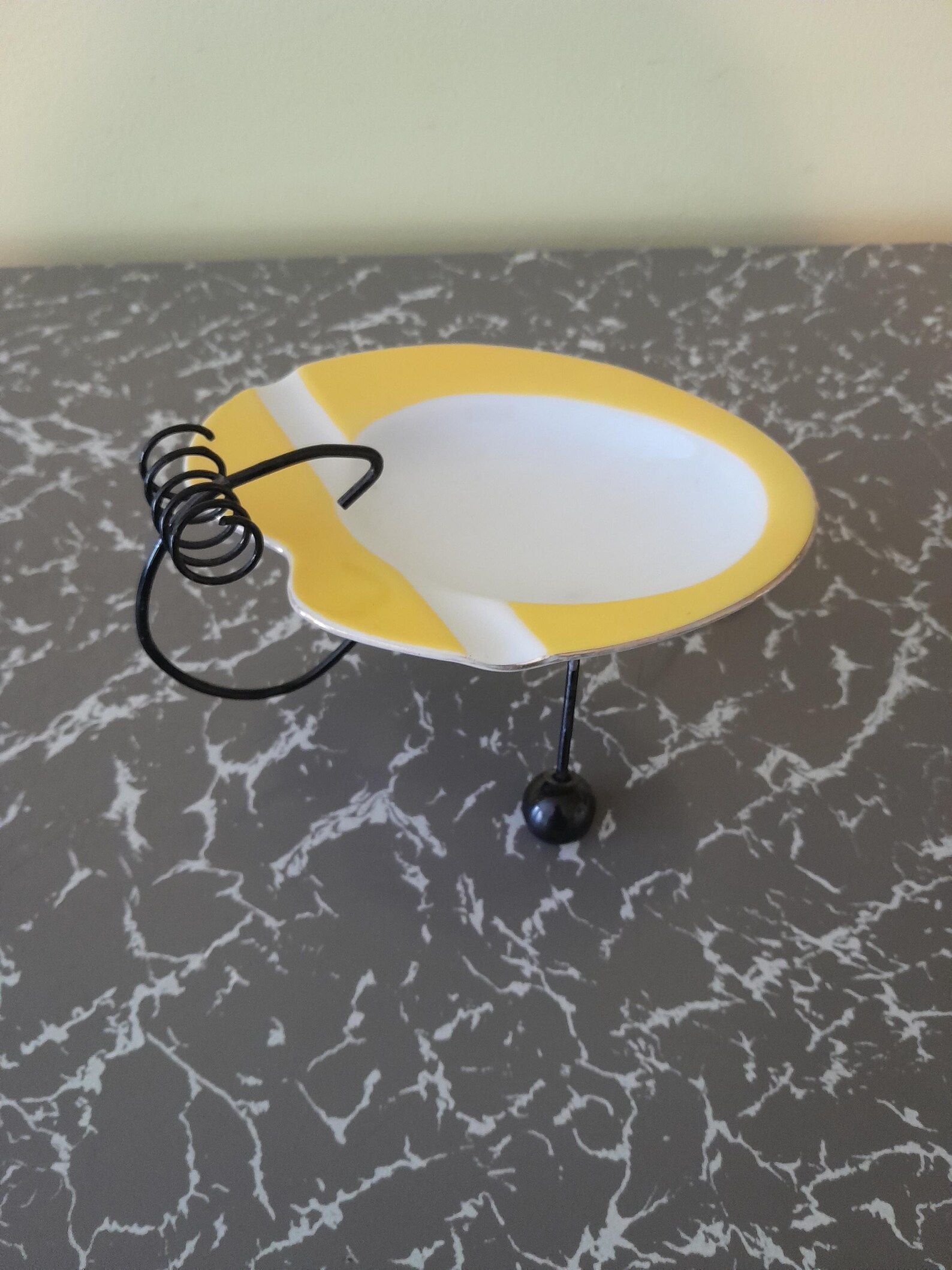 1950's Ashtray On Stand. Mid Century Atomic Wire. - Image 4