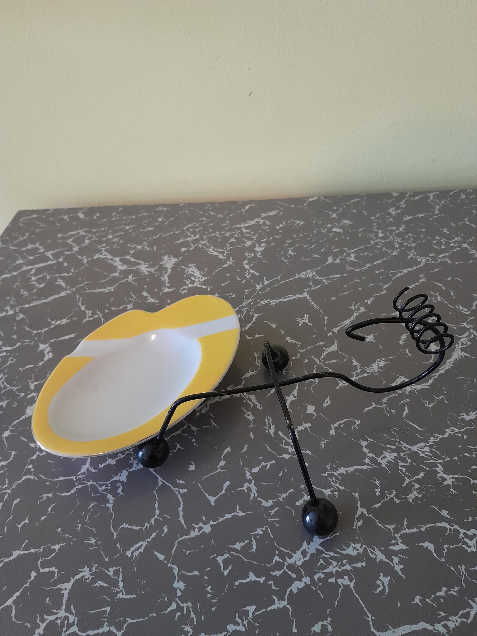 1950's Ashtray On Stand. Mid Century Atomic Wire. - Image 5