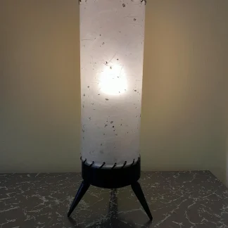 Retro 1950's Style Tripod Lamp.
