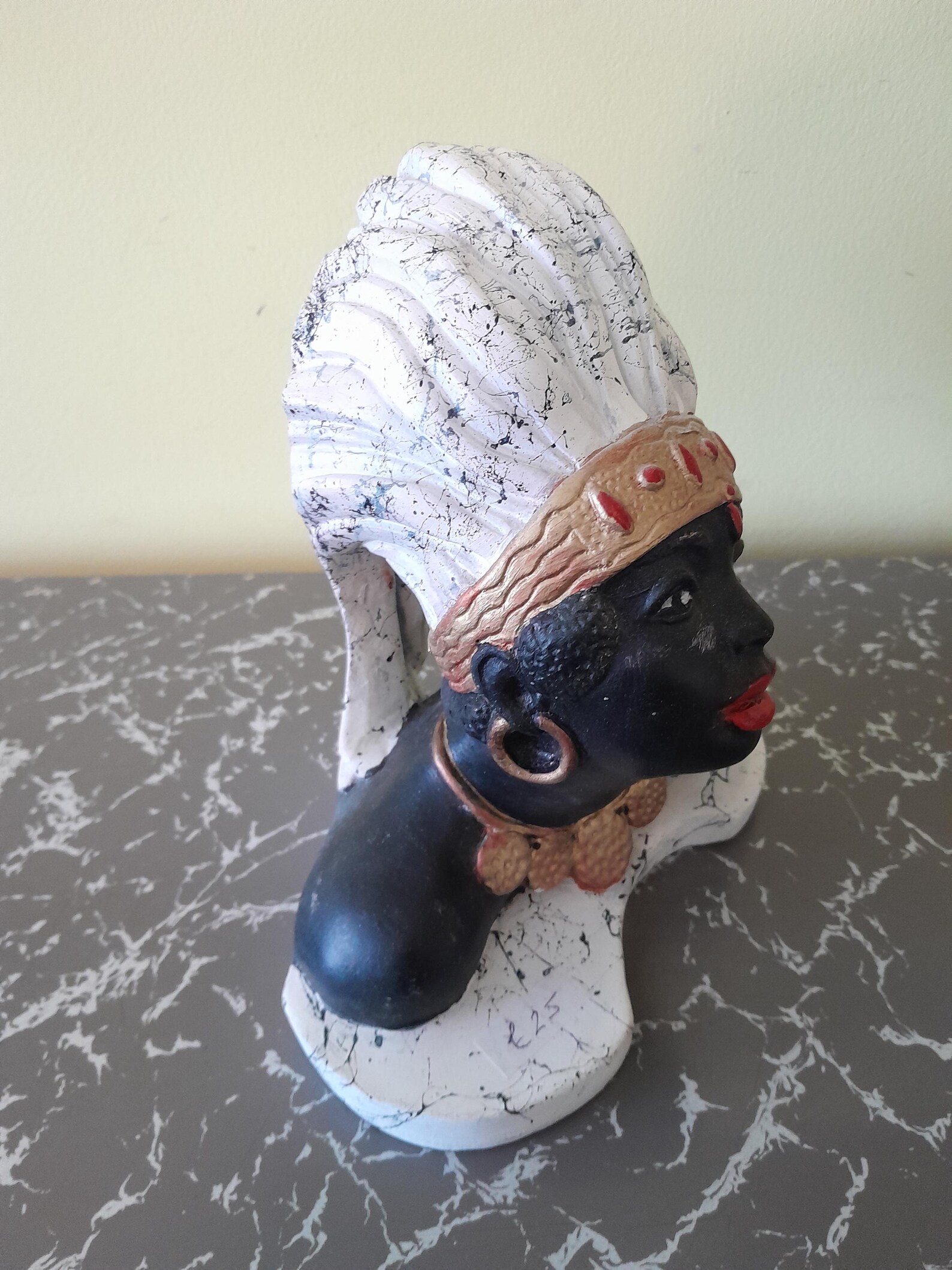 Universal Statuary Co Chalkware African Bust. 1950's - Image 4