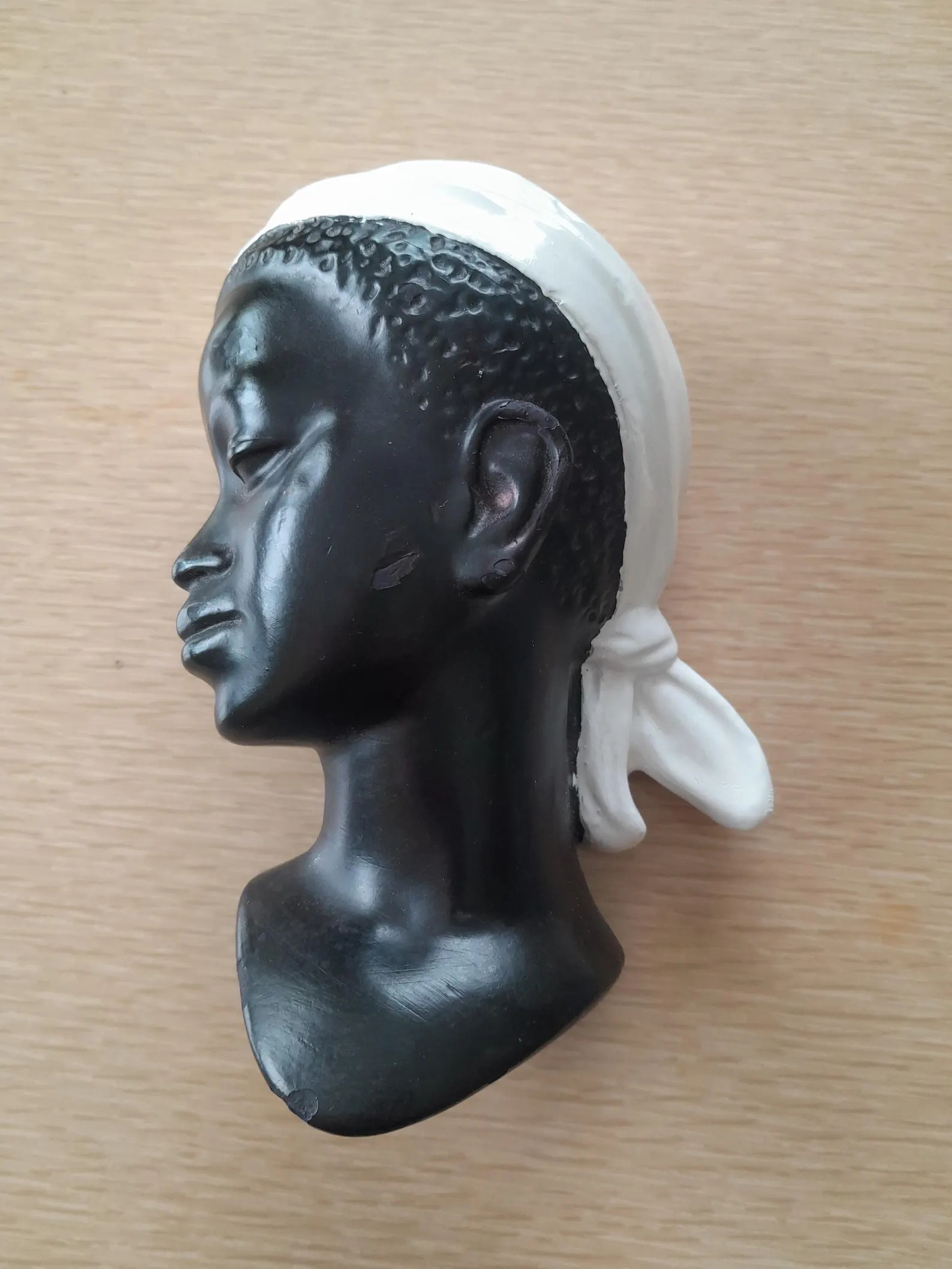 Duron Chalkware African Lady Wall Mask. 1950's Kitsch - Image 3